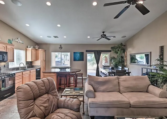 Ferienhaus Sun-soaked Colorado River Haven - Walk To Beaches! *