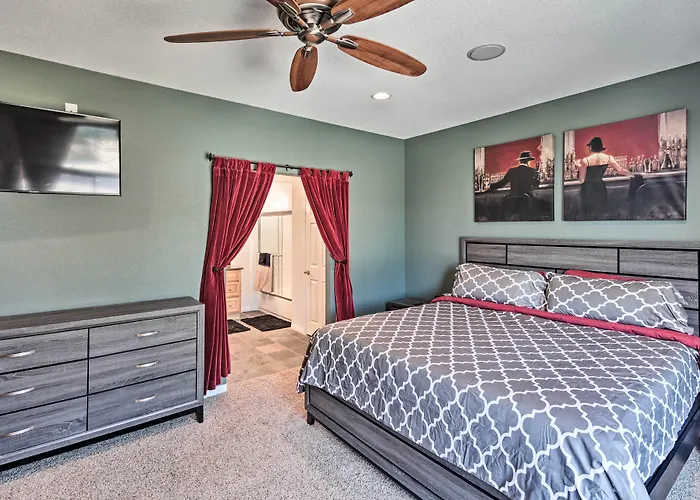 Holiday home Sun-soaked Colorado River Haven - Walk To Beaches! Mohave Valley